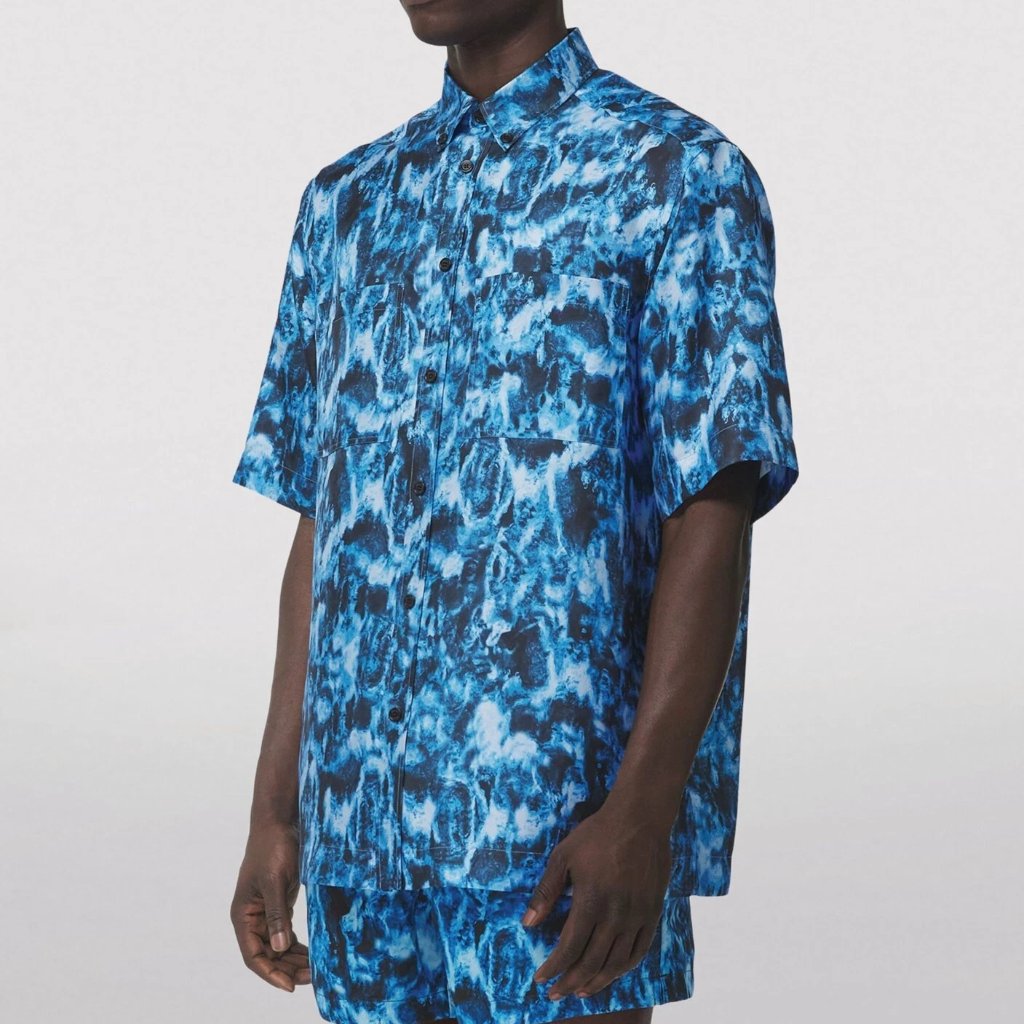 Burberry Blue Mulberry Silk Ripple Print Button Down Collar Short-Sleeved Size L